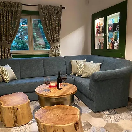 Jezevci Brloh Apartment